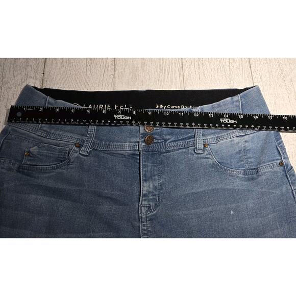Laurie Felt Silky Curve Bootcut Cropped Med Wash Denim Logo Button Front LARGE - Picture 12 of 14
